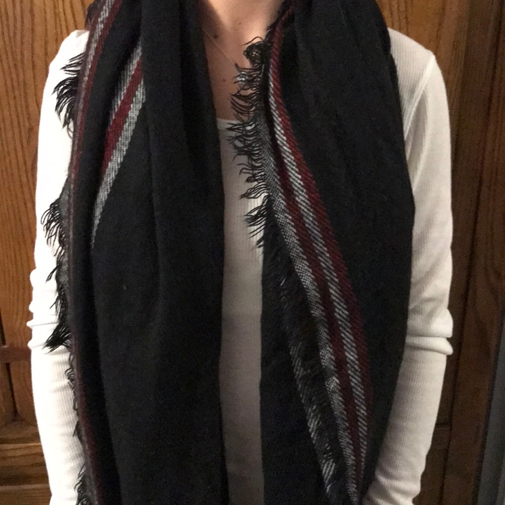 Scarf - Picture 3 of 3